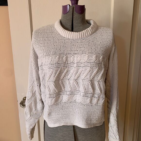 Chenille Sweater Sz L Dolman Cropped White Cable Knit Soft Cozy Comfy Boxy - Picture 1 of 8